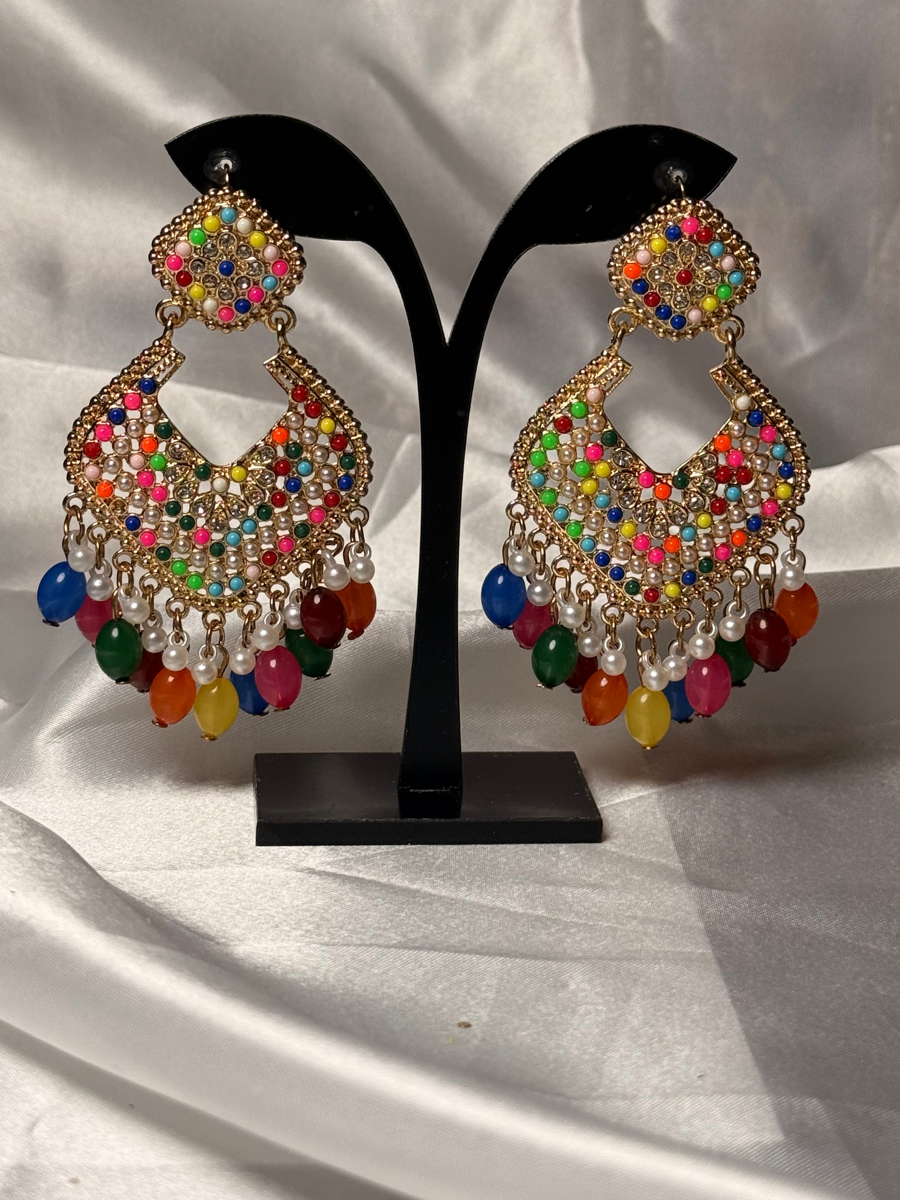 Noor-e-Pearl Earrings