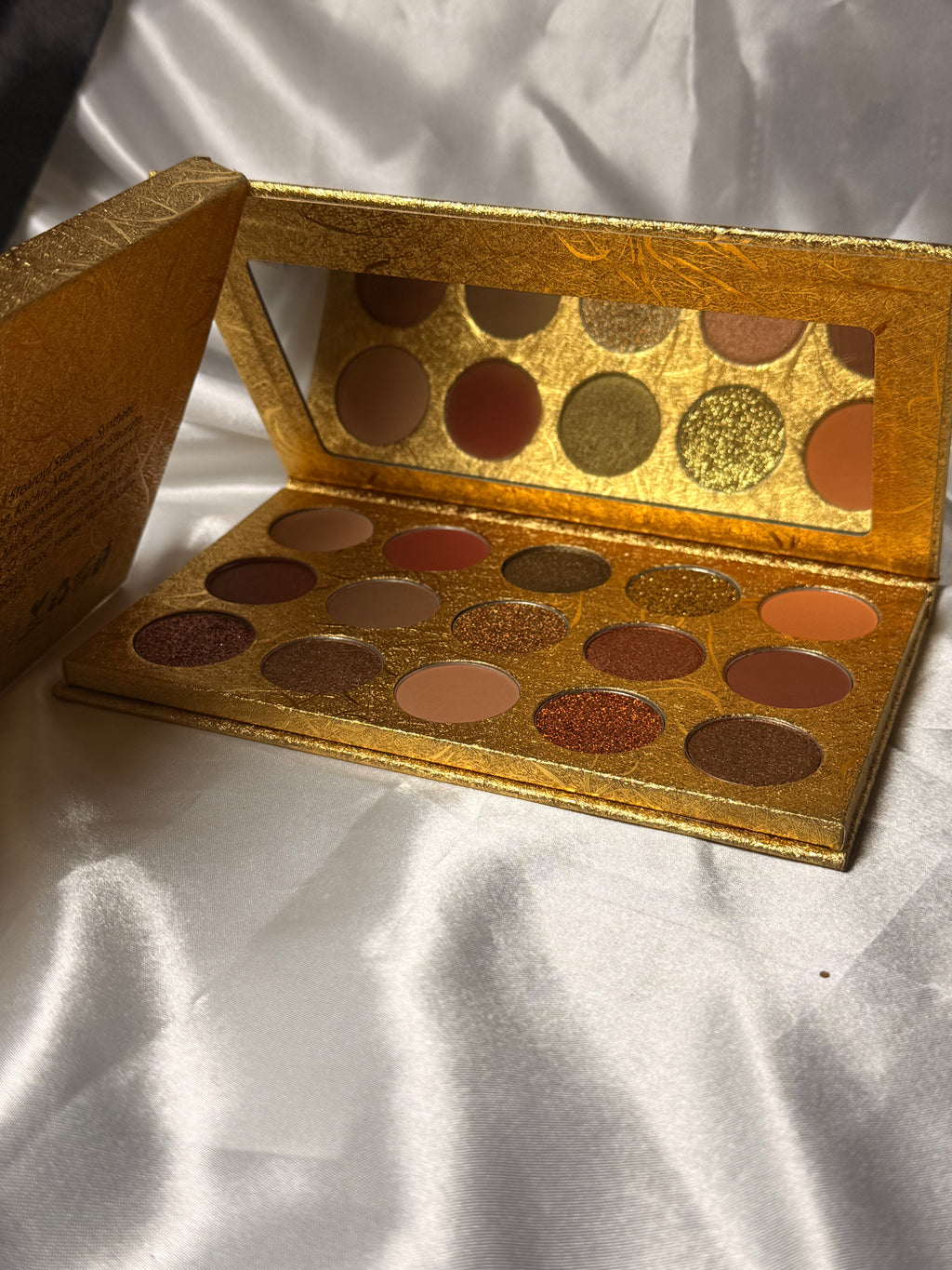 GlamAura Eyeshade