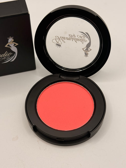 Coral Blush Powder for a Flawless Finish